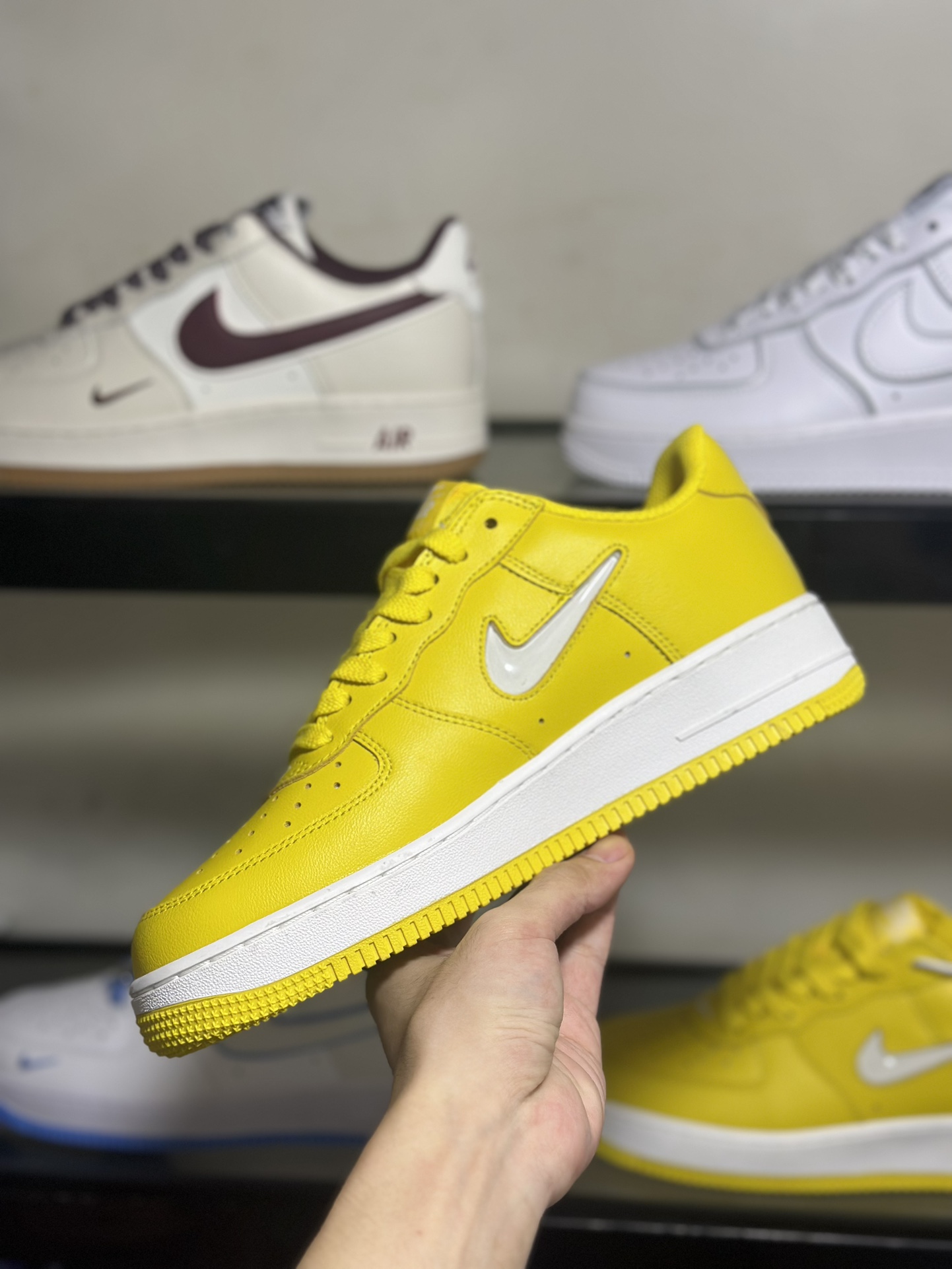 NikeAirForce1Low黄白