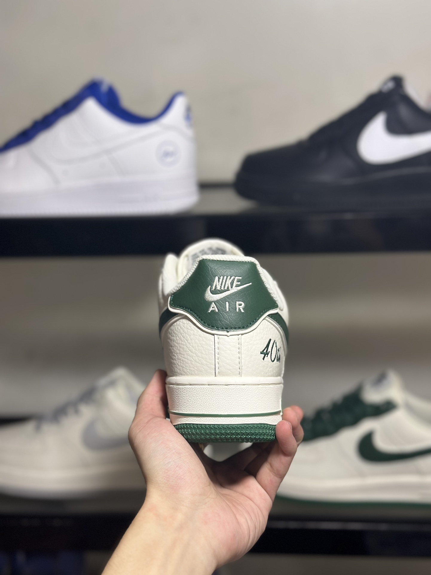 NikeAirForce1Low40