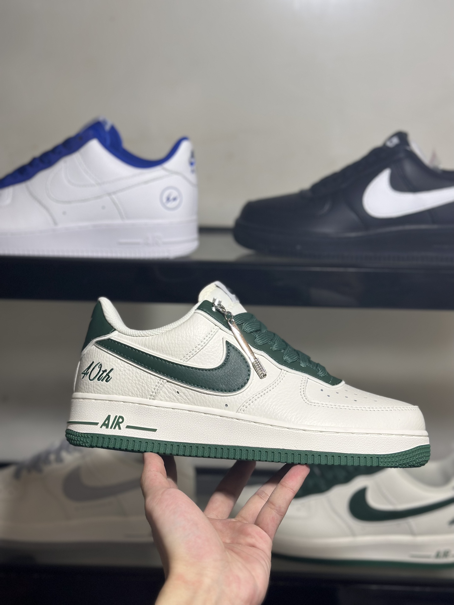 NikeAirForce1Low40