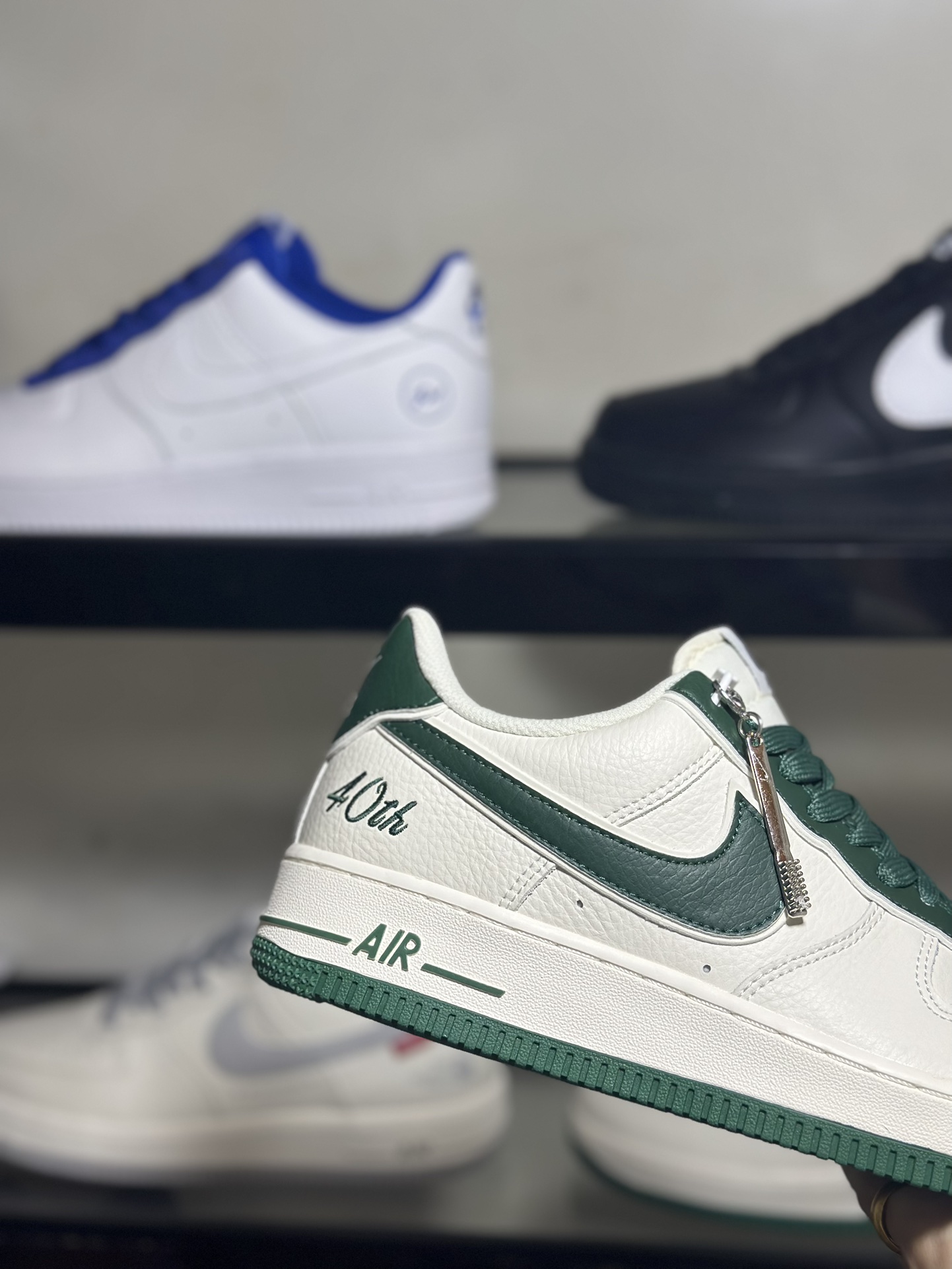 NikeAirForce1Low40