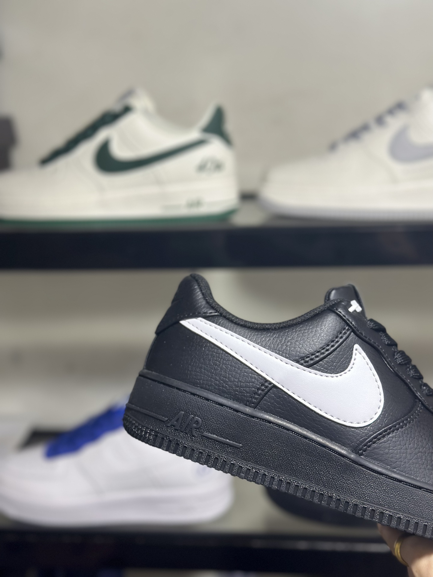 NikeAirForce1Low黑白