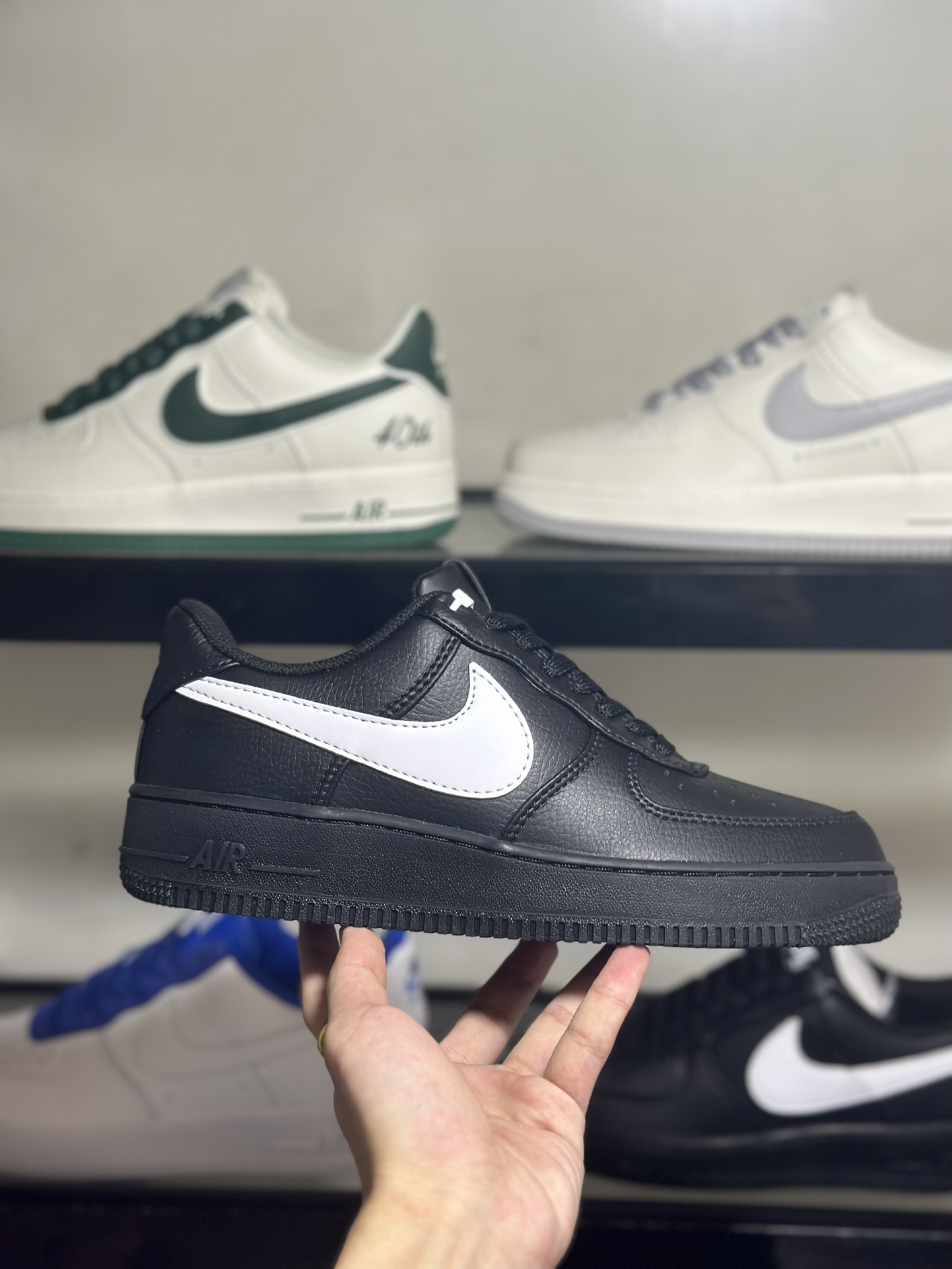 NikeAirForce1Low黑白