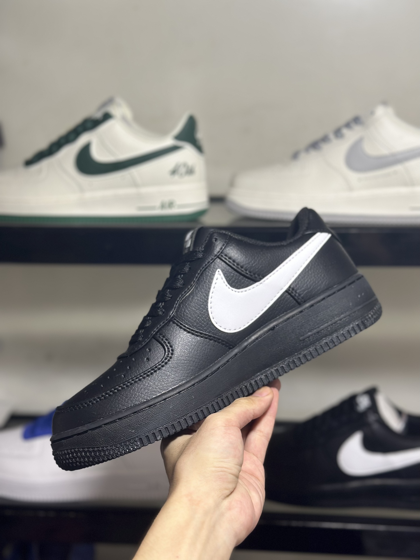 NikeAirForce1Low黑白