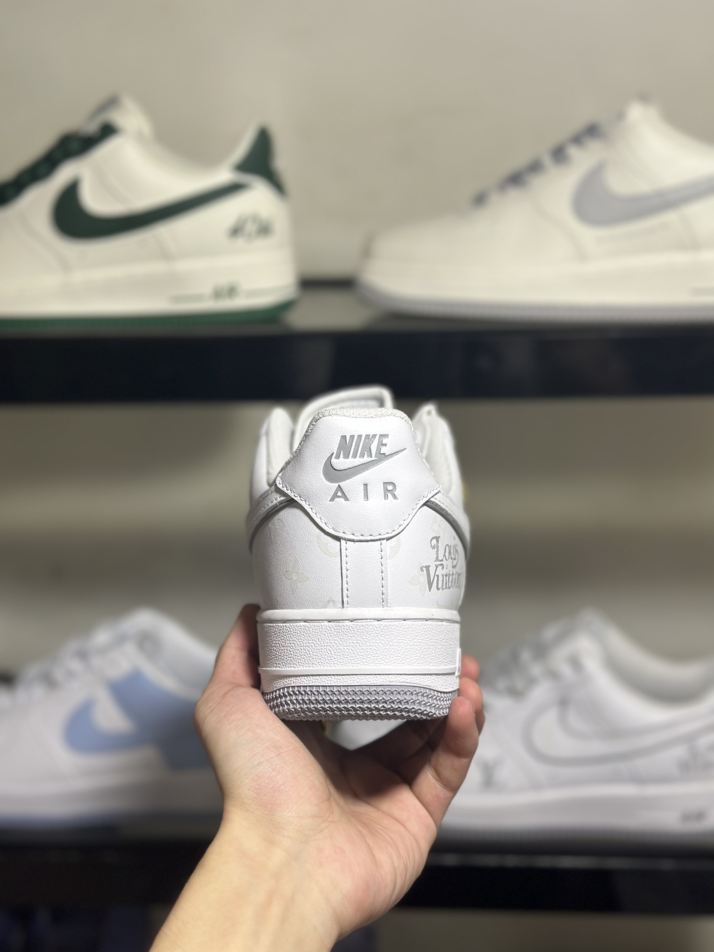 NikeAirForce1LowLV