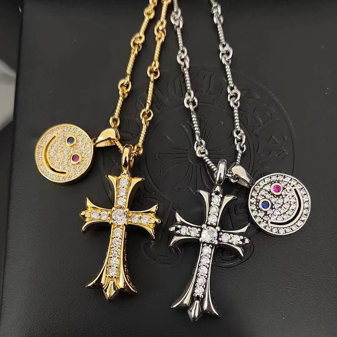 NO:110133,ch Croat smiley cross diamond necklace pendant fashion personality hip hop necklace women, jewelry boutique, chrome hearts, necklace19860909ch克罗伈笑脸十字架镶钻项链吊坠时尚个性嘻哈项链女,饰品精品,chrome hearts,necklace,Jewelry