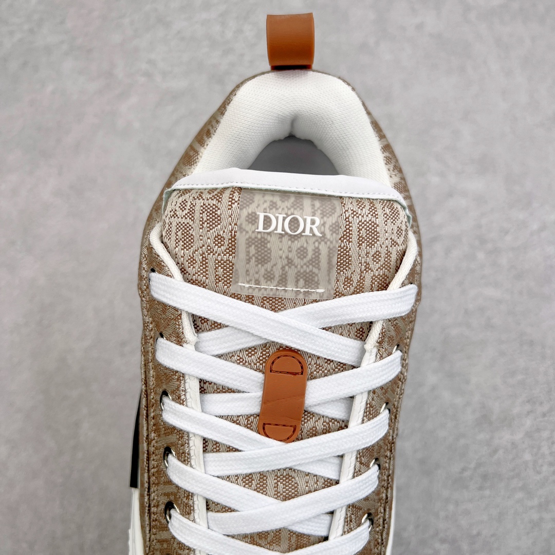 图片[5]-＃零售版 Dior B23 Oblique 迪奥提花面料面包鞋 原版一比一开发 23s年度最新款 全套正品新版包装配件 这款B23滑板运动鞋是本季新品 全新演绎标志性的设计 突显厚实的廓形和时尚的魅力 采用奶油白色提花面料精心制作 通体饰以 Oblique 印花 搭配正面粗鞋带、加垫鞋舌、加固圆形鞋头和后侧提拉环等经典滑板鞋的标识 白色橡胶鞋底饰以 Oblique 印花补丁更品精致 尺码：39 40 41 42 43 44 45 46-选品中心