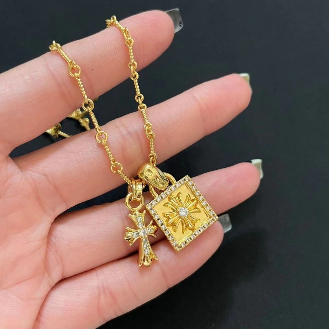 NO:108695,Croat Square Brand Pendant Cross Necklace Women's Light Luxury Niche Fashion Ins Style Clavicle Gold Chain Necklace, Jewelry Boutique, Chrome Hearts, Necklace19860909克罗伈方形牌吊坠十字架项链女轻奢小众时尚ins风锁骨金链颈链,饰品精品,chrome hearts,necklace,Jewelry