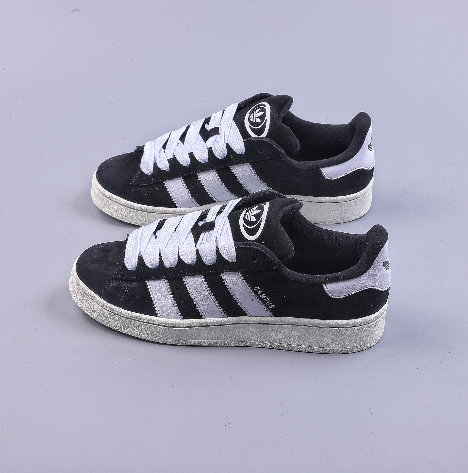 YH adidas Originals Campus 00s The shoe body is made of suede and white regular leather HR1467