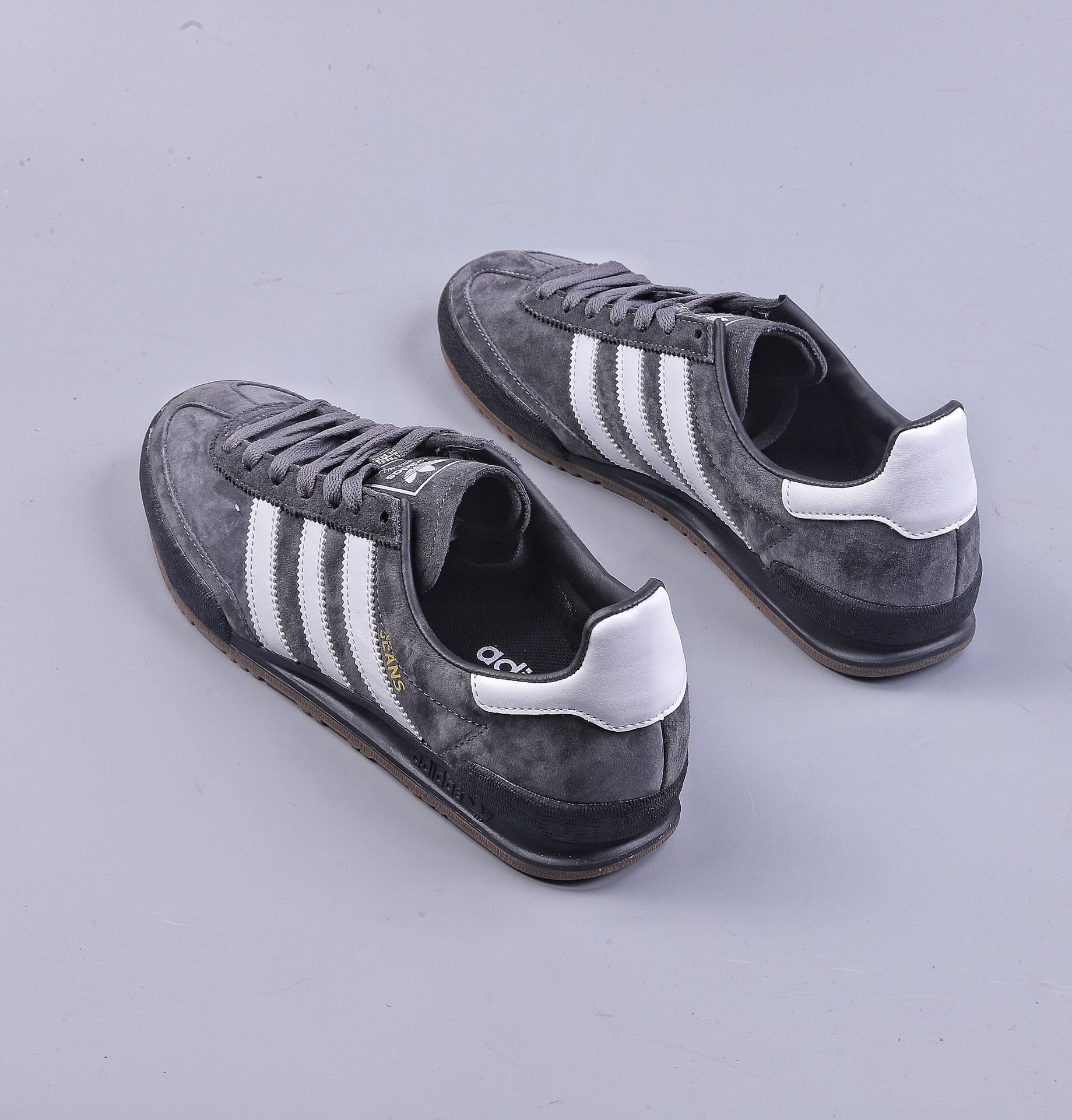 QT Adidas Originals Jeans Retro Training Casual Shoes CQ2768