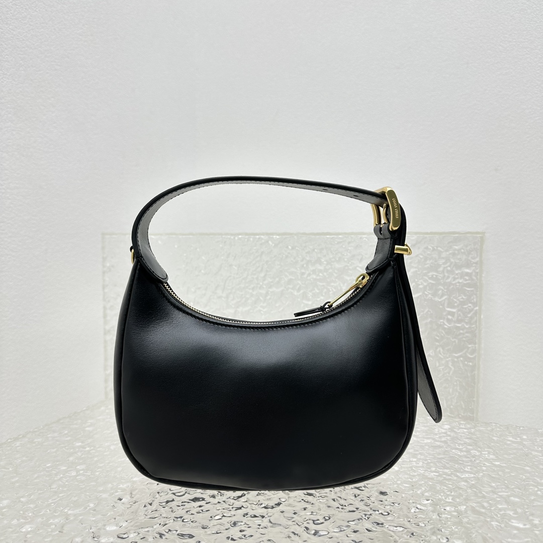 Miu Miu [Large Black]