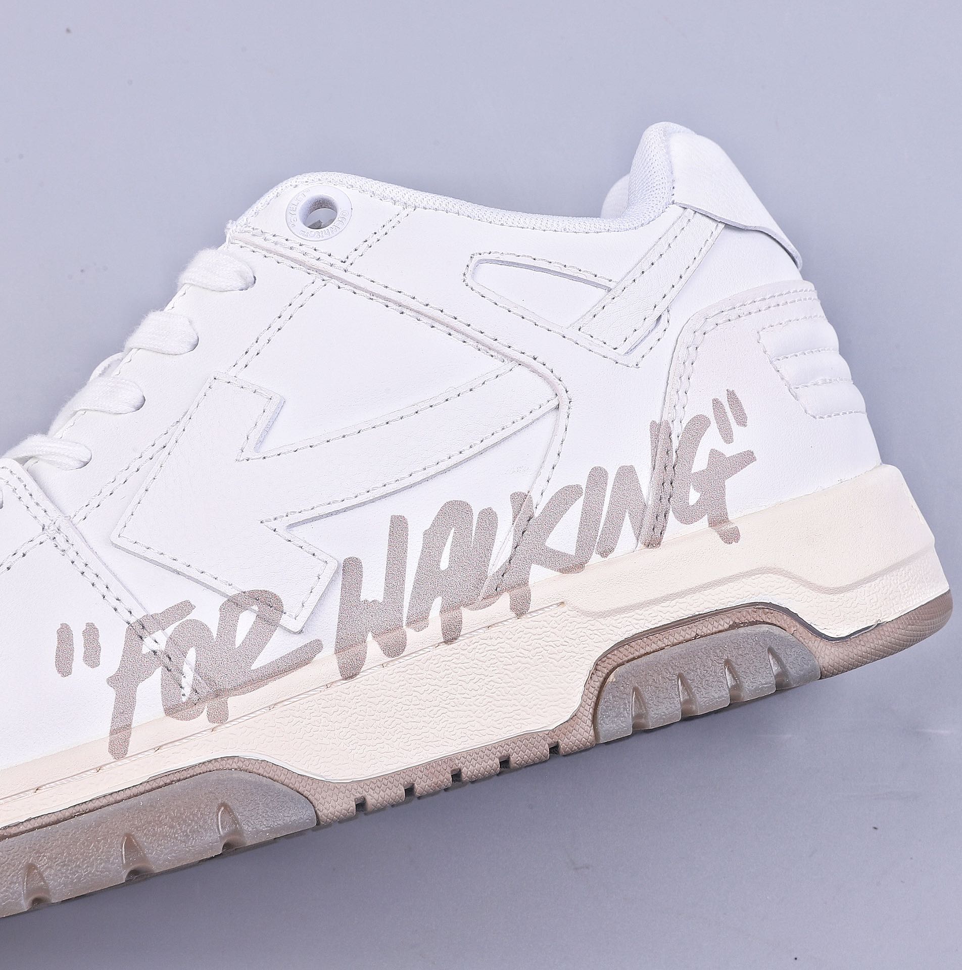 OW co-branded OFF-WHITE Out Of Office low-top lace-up fashion sneakers