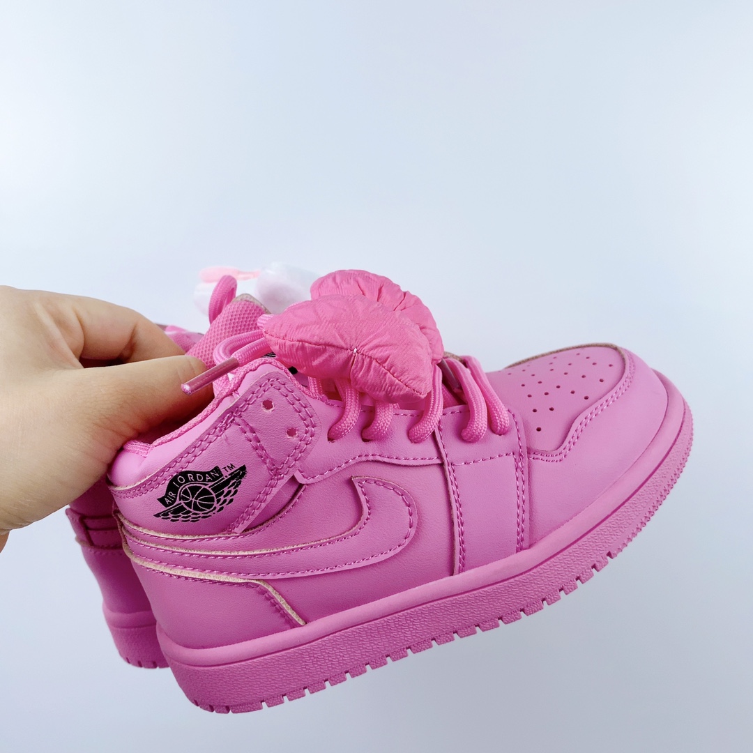 Magic Child Shoes Enhance Cartoon Characters in Disnikatoon with Speedy Purchase - 图片 3