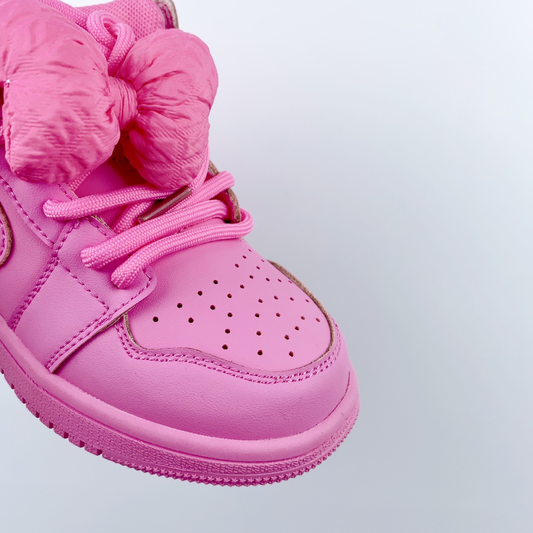 Magic Child Shoes Enhance Cartoon Characters in Disnikatoon with Speedy Purchase - 图片 4