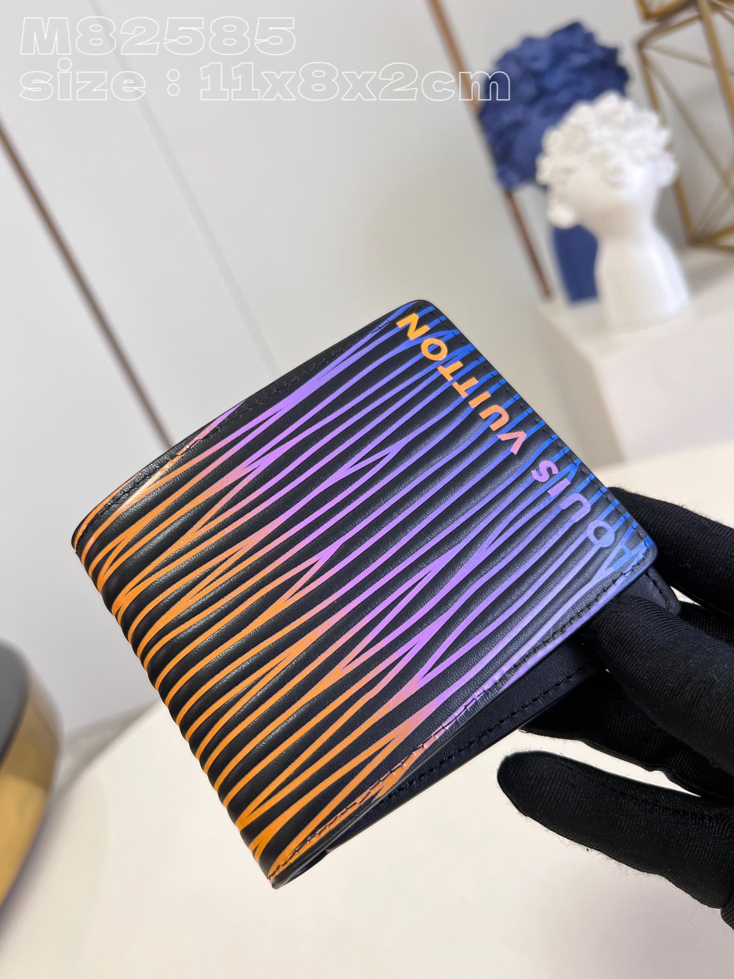 Top Quality M82585】 This Slender Wallet is crafted from eye-catching Epi - Bag 2
