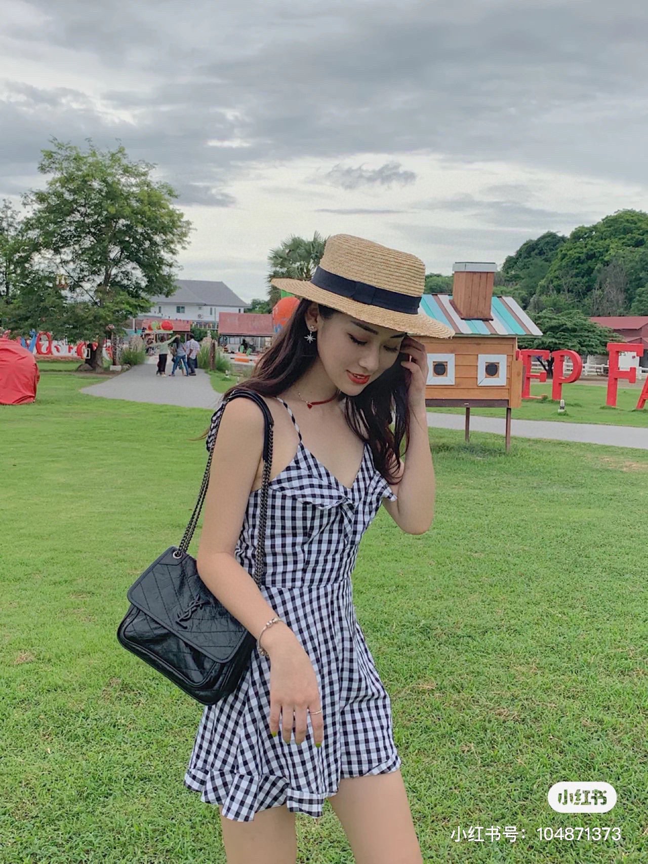 大人気偽物 トートバッグ ロゴ カーフスキン