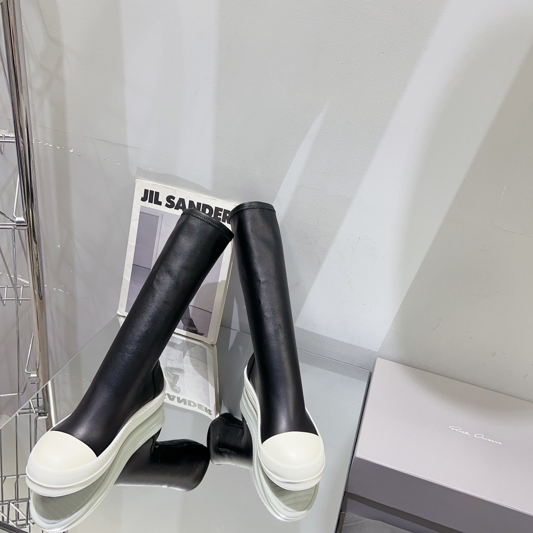 “High-Legged Rick Owens Boots: Spicy Style with TPU Cream Base” - 图片 2