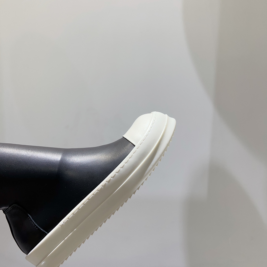 “High-Legged Rick Owens Boots: 875 Top Version Overview” - 图片 9