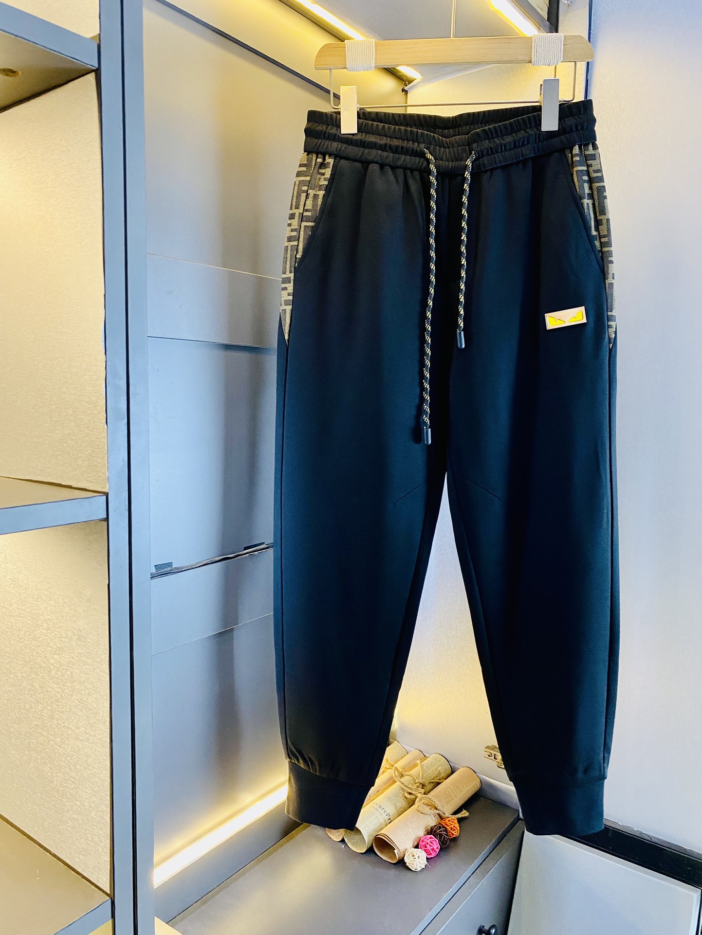 Fendi Clothing Pants & Trousers US Sale
 Fall/Winter Collection Casual