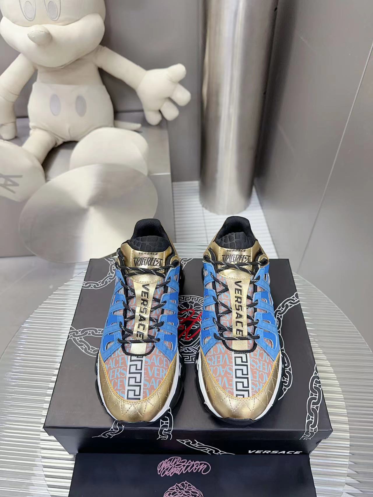 High-End Versace Couple’s Sneakers: Original Design, Top Quality, 667 💰. - 图片 1