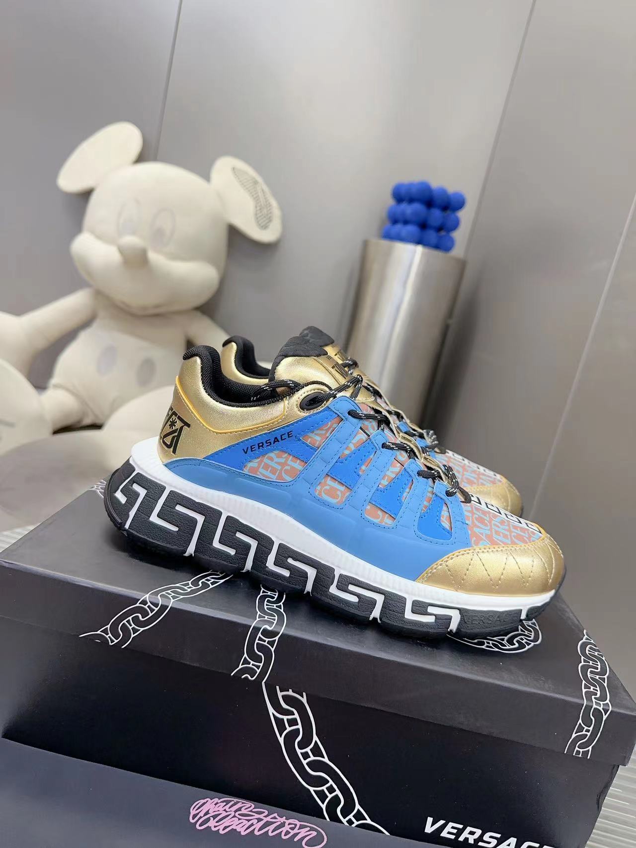 High-End Versace Couple’s Sneakers: Original Design, Top Quality, 667 💰. - 图片 2
