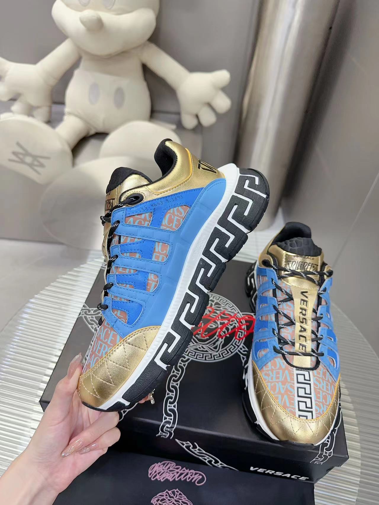 High-End Versace Couple’s Sneakers: Original Design, Top Quality, 667 💰. - 图片 5
