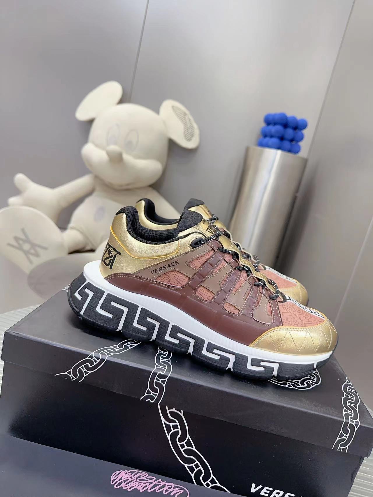 Versace Couple Sneakers: Original Design, High-End, Full Colour, Vendor Price 667 💰 - 图片 2