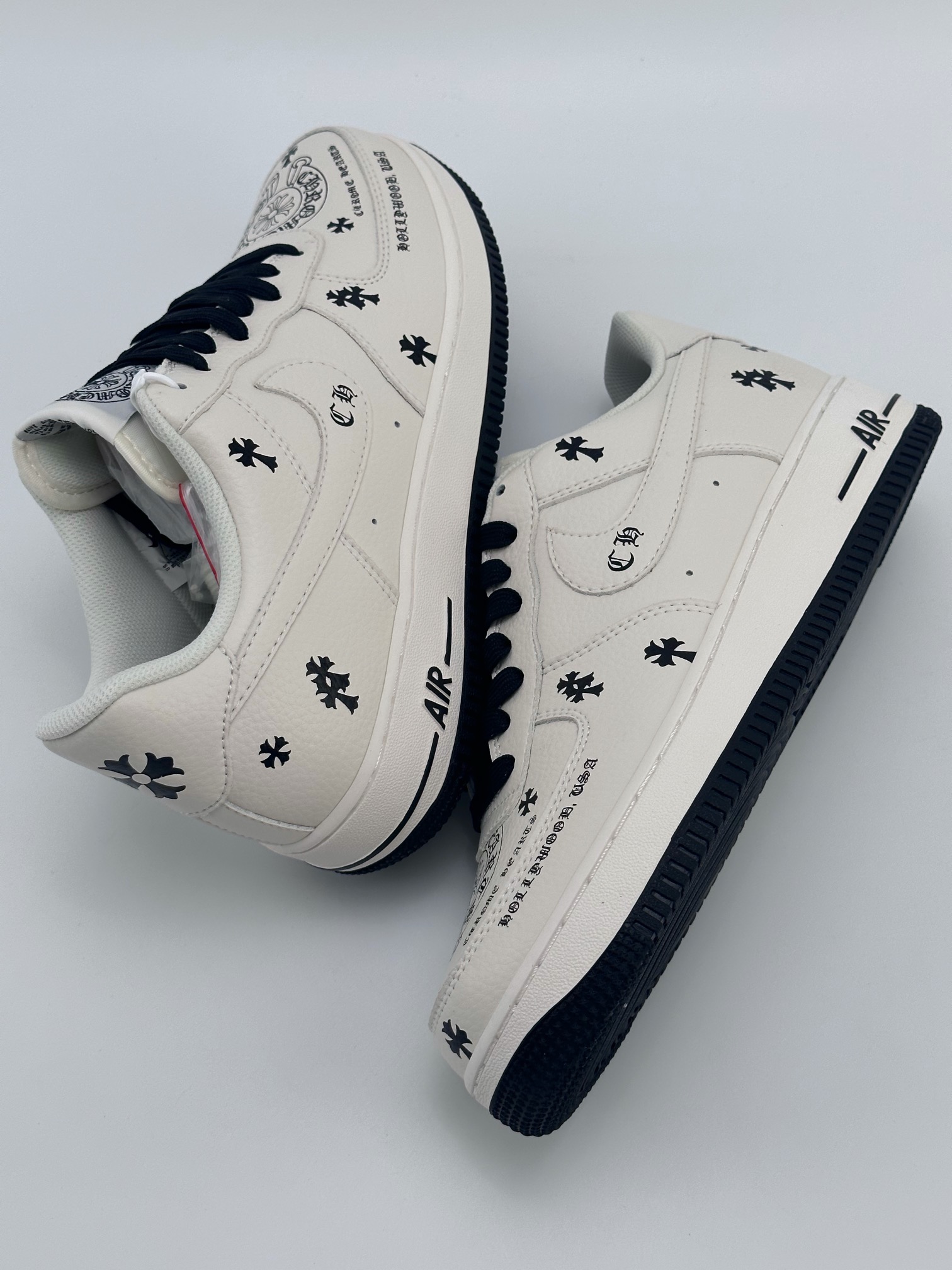 Nike Air Force 1 Low 07 x Chrome Hearts White and Black Chrome Heart Print KL2307-501