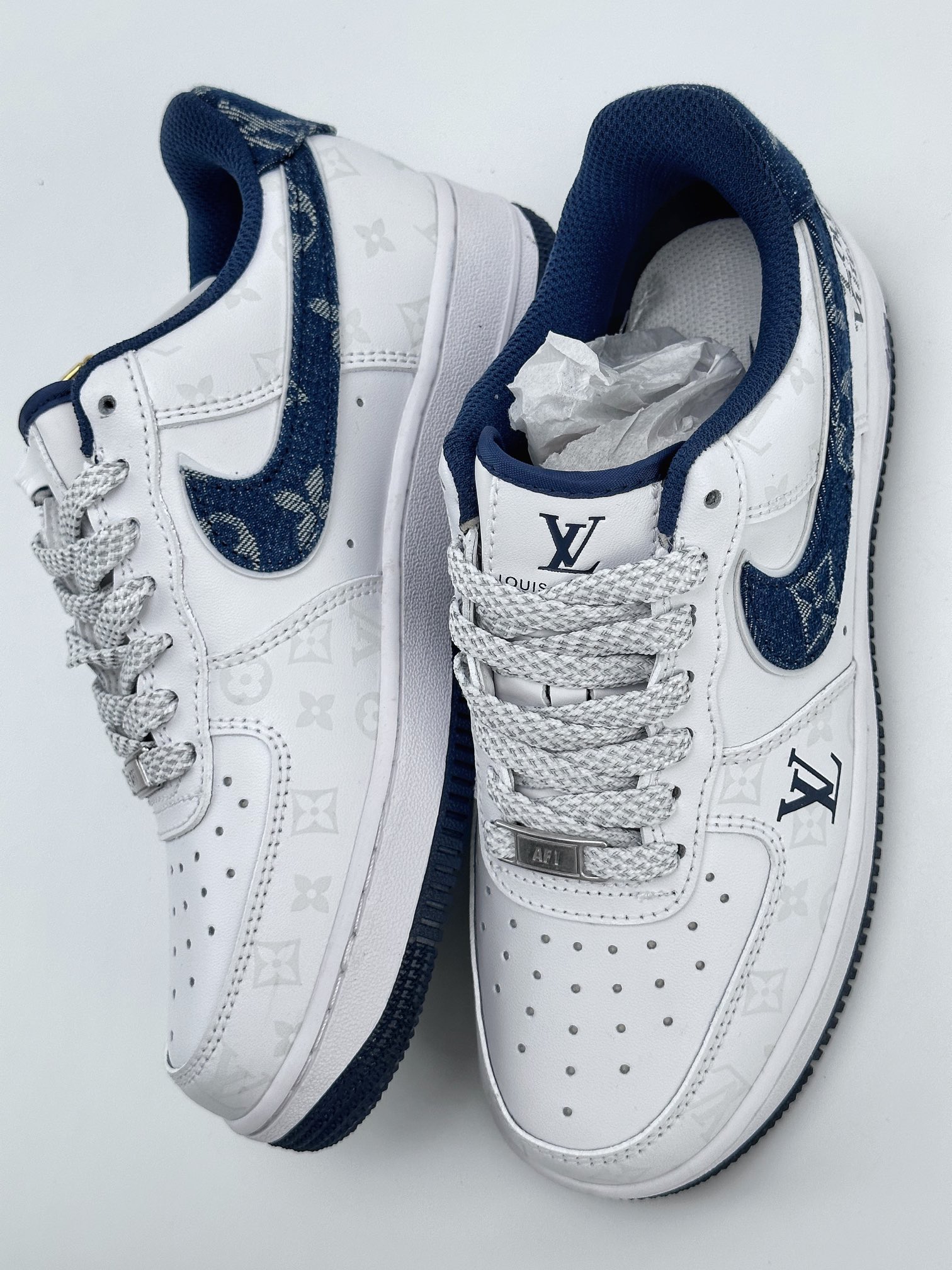 Nike Air Force 1 Low 07 x Louis Vuitton White Navy DD8959-100