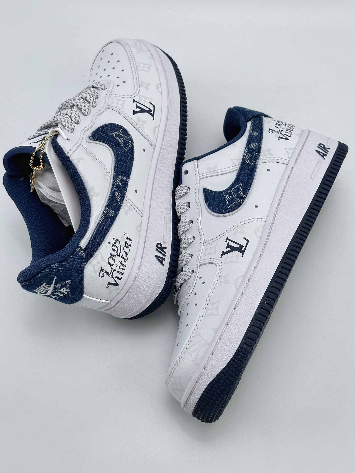 Nike Air Force 1 Low 07 x Louis Vuitton White Navy DD8959-100