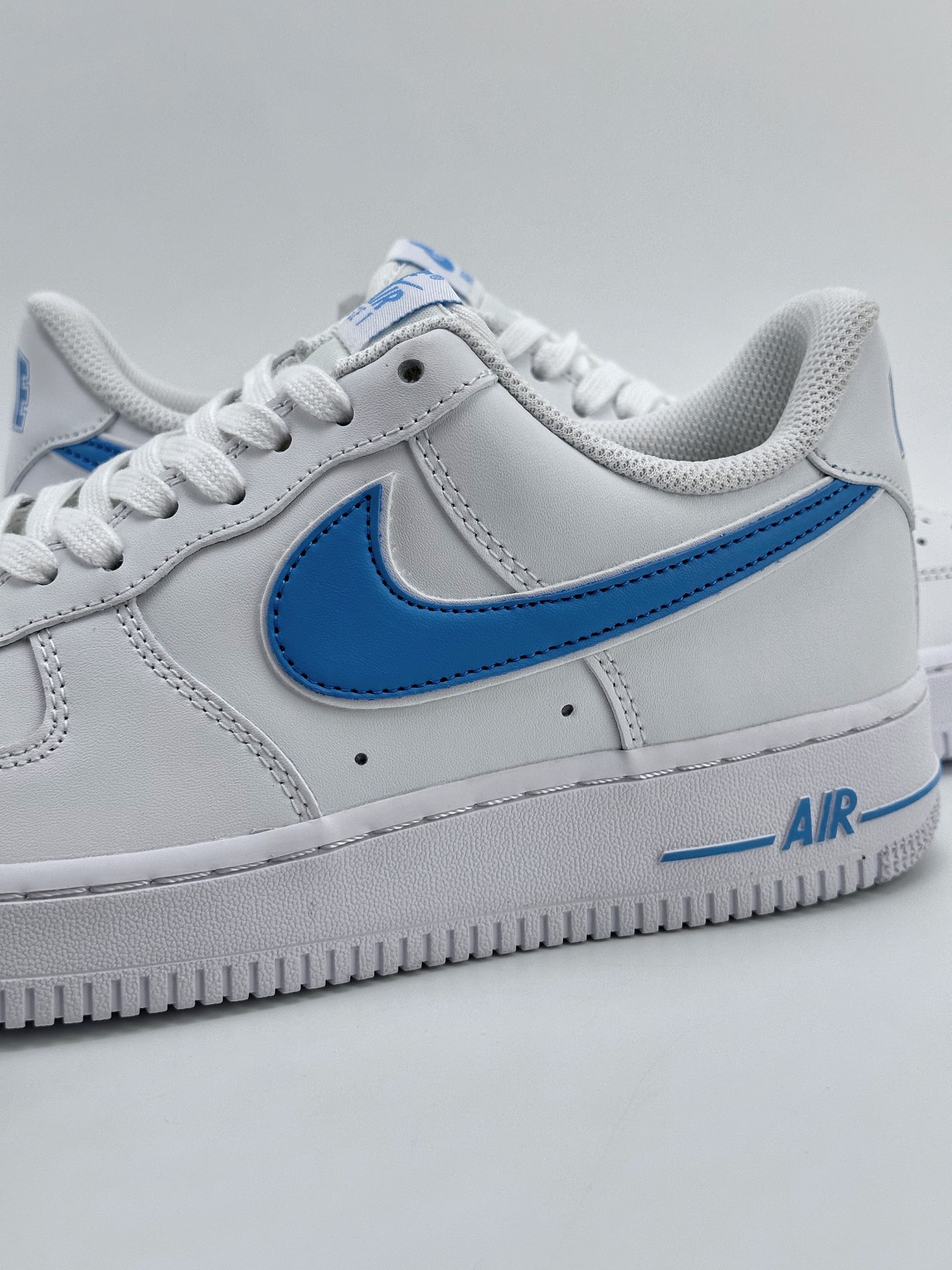 Nike Air Force 1 Low 07 White Blue AO2423-100