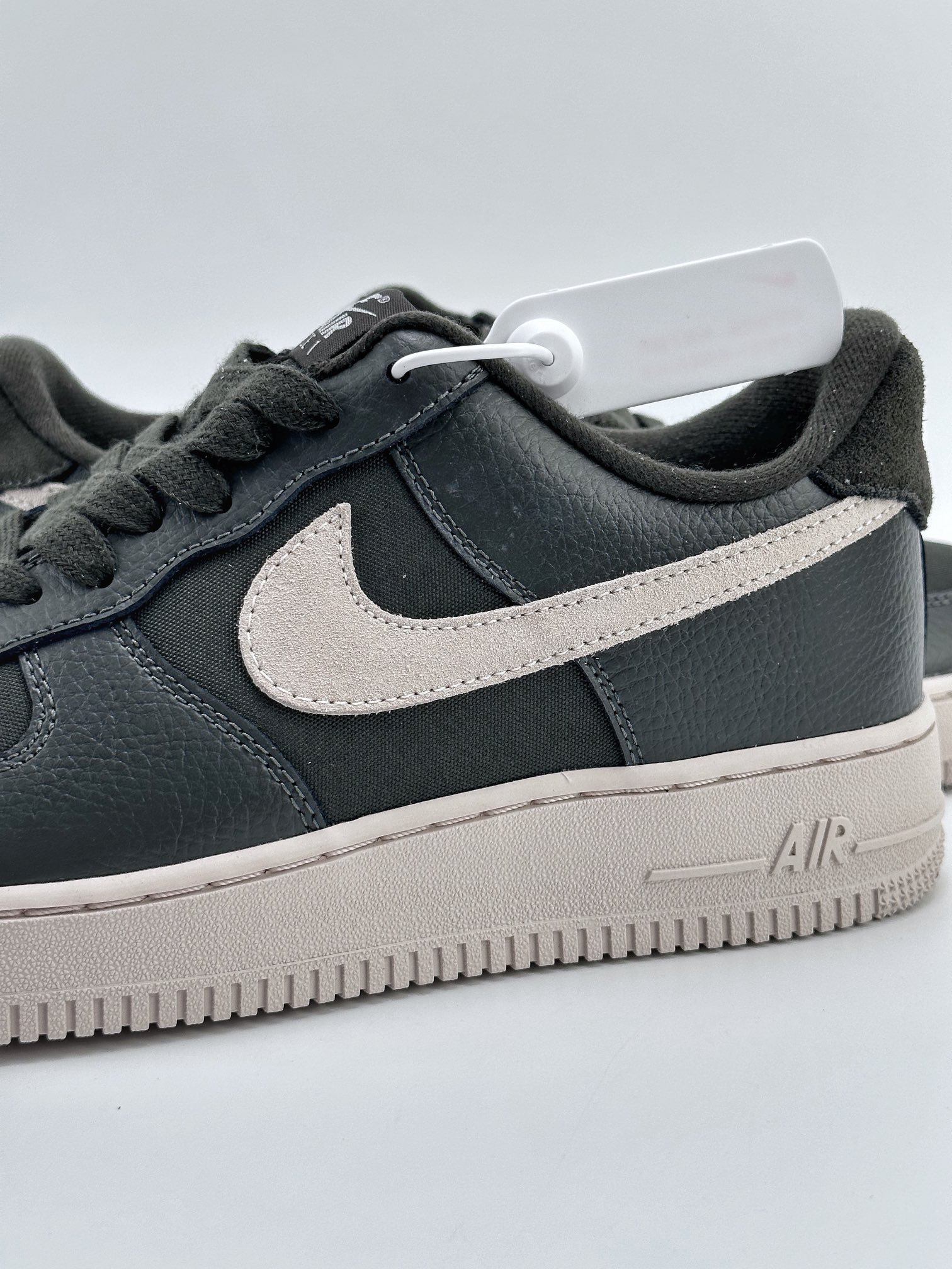 Nike Air Force 1 Low 07 Mica Black DV7186-301