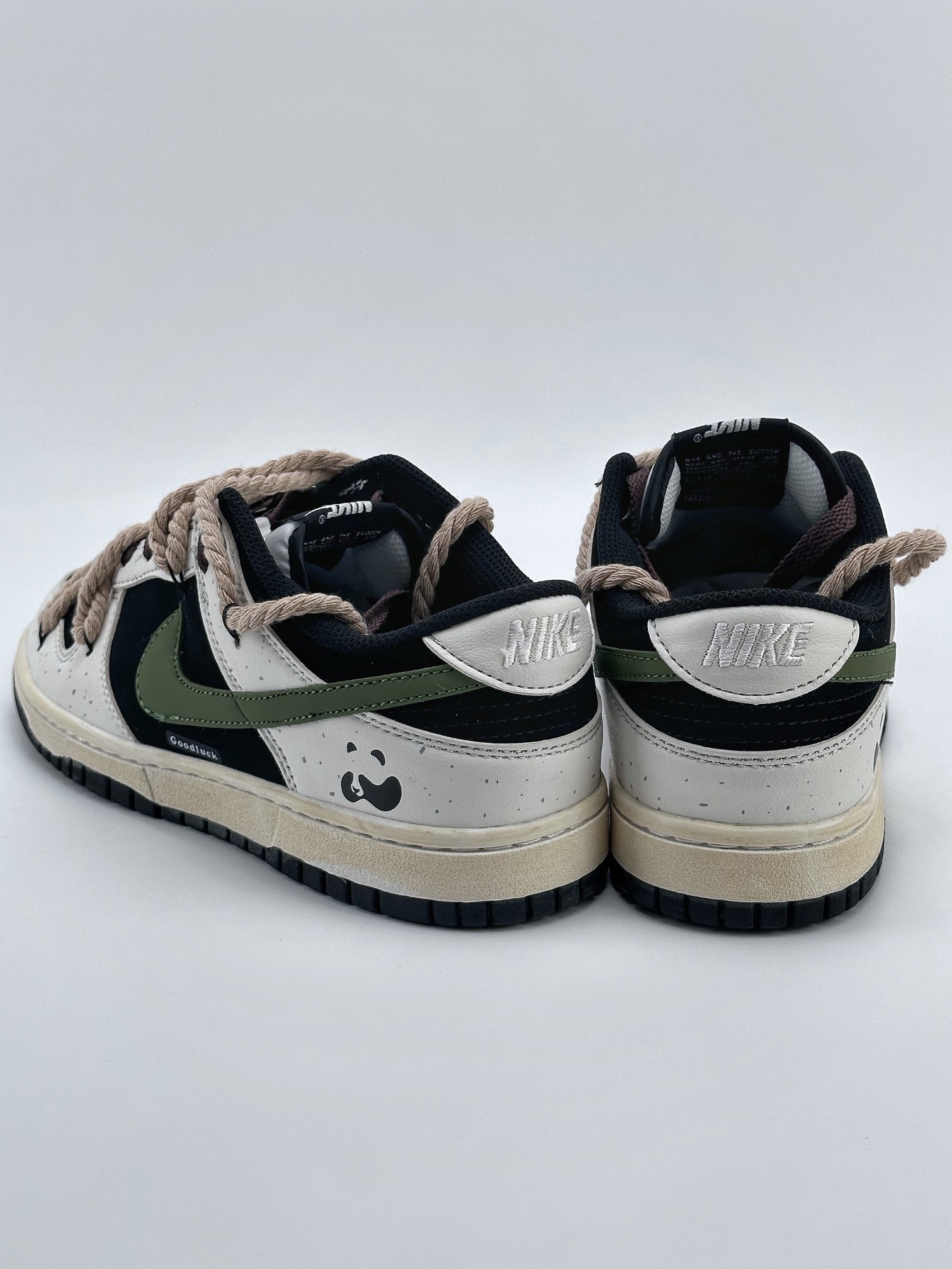 NIKE SB Dunk Low Little Panda Chinese Style DD1391-100