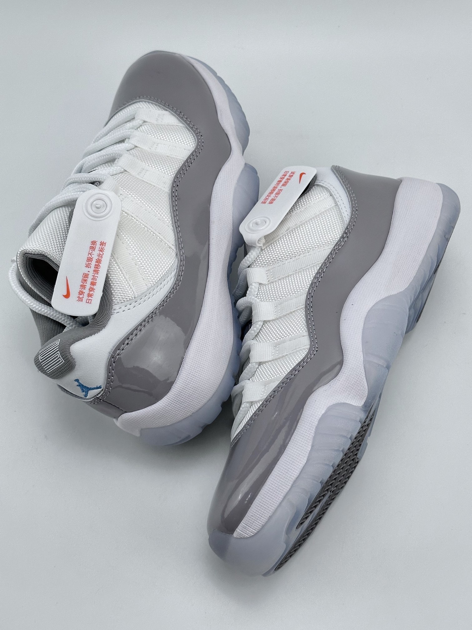 Air Jordan AJ11 Low ”Cement Grey” AV2187-140