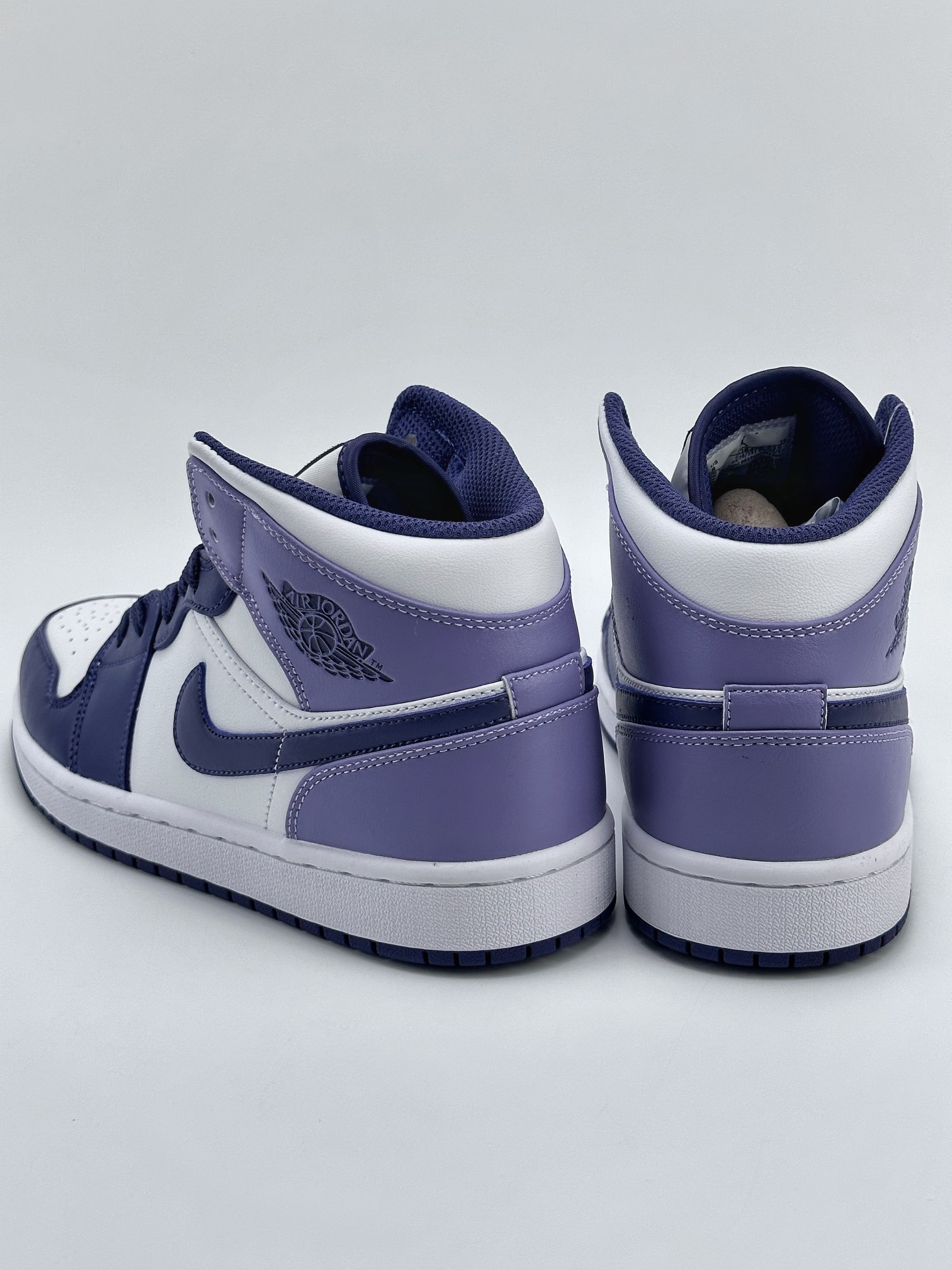 Air Jordan 1 Mid ”Blueberry” 白紫 DQ8426-515