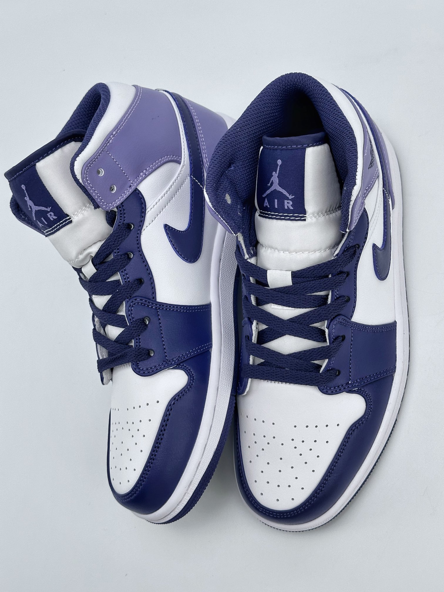 Air Jordan 1 Mid ”Blueberry” 白紫 DQ8426-515