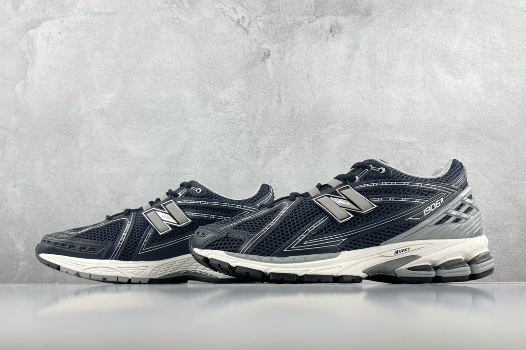 New Balance NB 1906R Navy M1906RCA