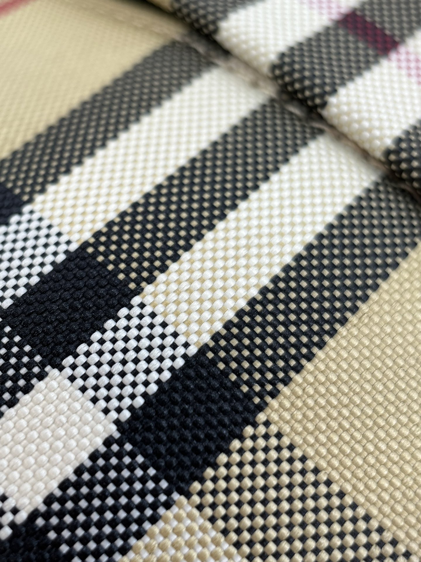 Luxury Plaid Fabric, Grid-Aligned Design, High-Quality Material 2 i1694407831 1004 0