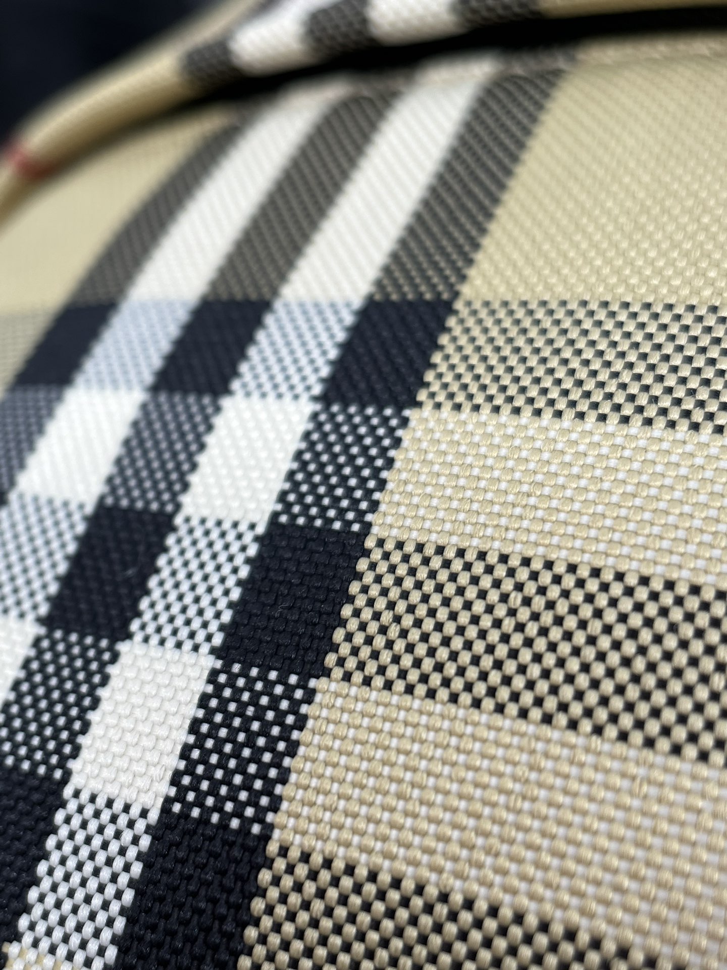 Luxury Plaid Fabric, Grid-Aligned Design, High-Quality Material 5 i1694407831 6293 3