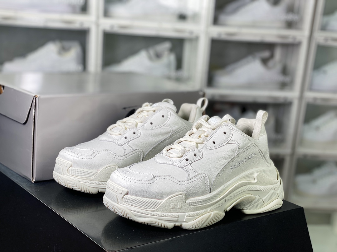 550 巴黎世家Balenciaga Triple S Clear Sole Sneaker”Black/White”时装姥爷球鞋“猪皮面象牙白”536737 W2FW6 0102