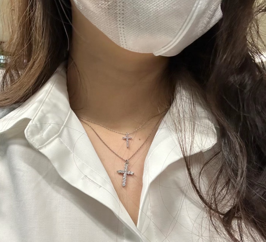 大号 👑T家 叠戴款 十字架 项链✨各路 潮人 网红 时尚 百搭 神器 原单 S925 纯银 进口高碳钻