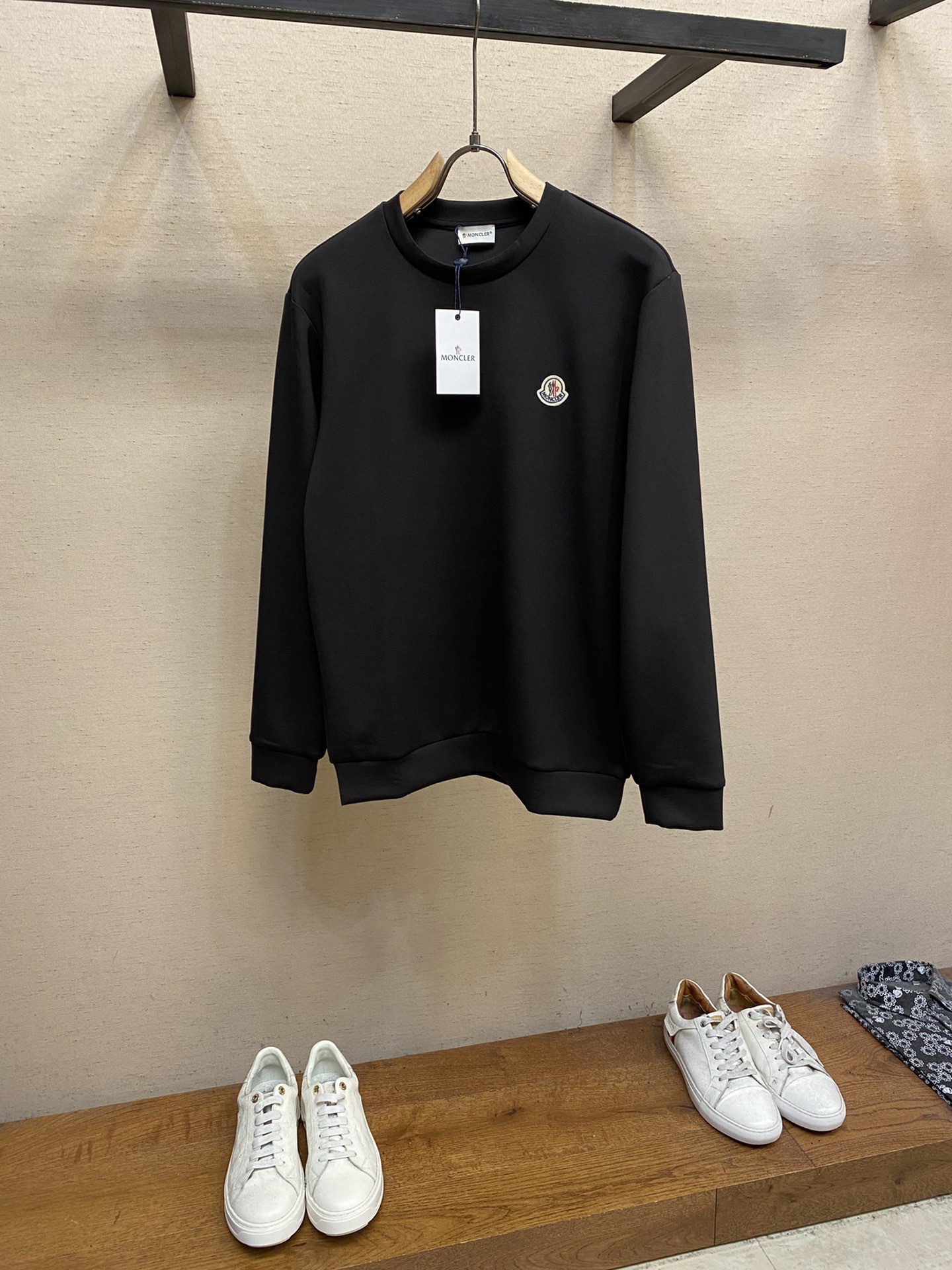 _dv19sx7xTC4eyJU389fXQJVlMbbhs7ugllRaWfg