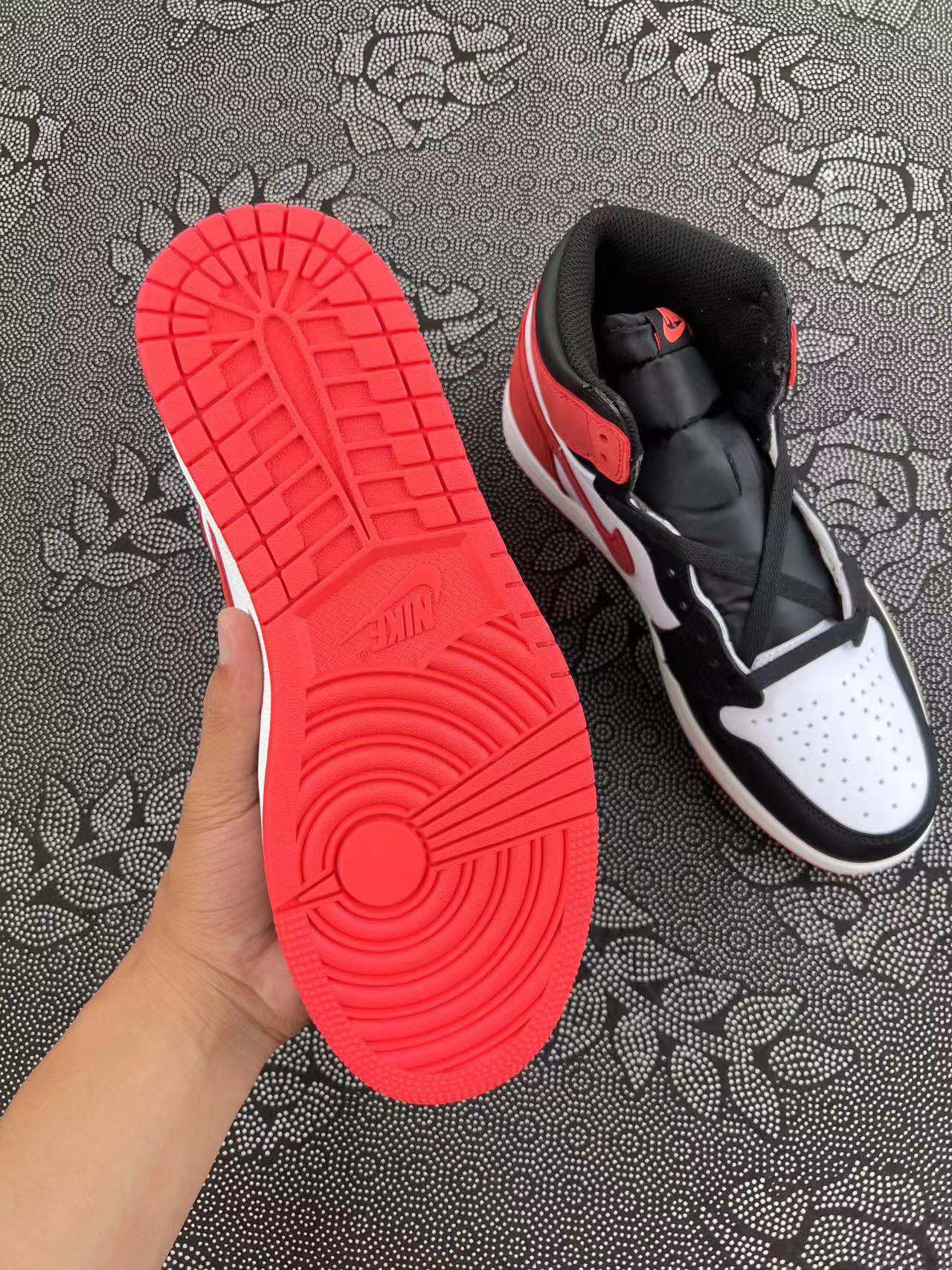 Air Jordan 1 Retro High OG 6 Rings 高帮复古篮球鞋 黑红配色?