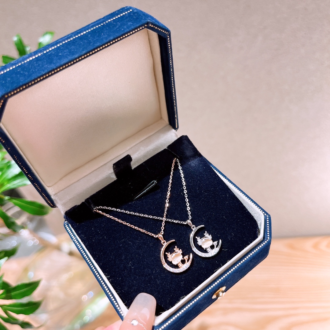 知性的アレルギー対応シルバーネックレスゴールド 先生の日