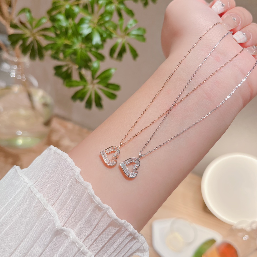 遊び心ファインシルバーネックレスゴールド 晩餐会