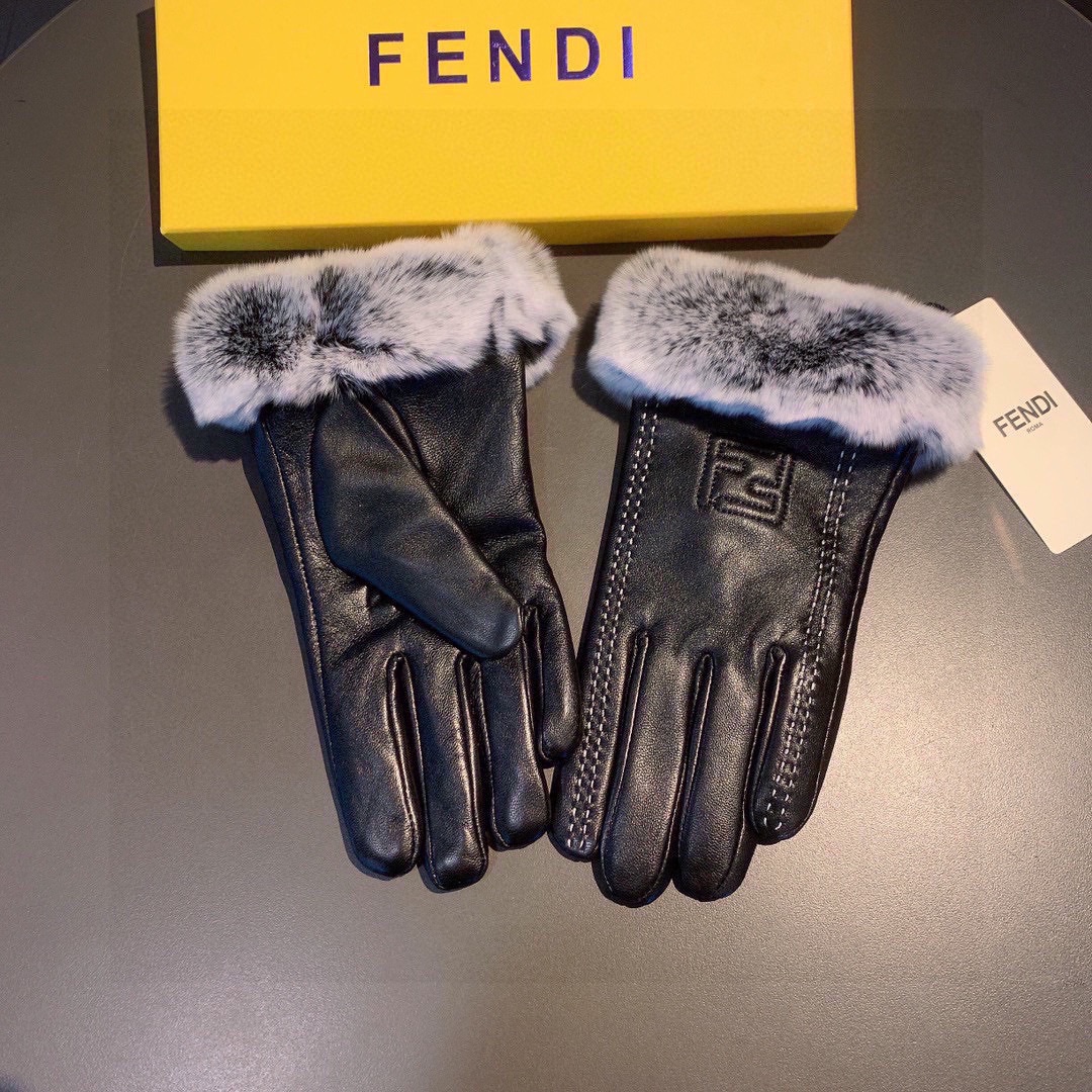 芬迪FENDI2023秋冬懒兔毛羊皮刺绣手套手机触屏值得对比同款不同品质秒杀市场差产品进口一级羊皮懒兔毛