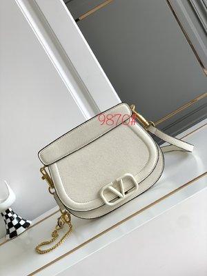 Luxury Cheap Replica Valentino Bags Handbags Best Fake Gold Platinum Calfskin Cowhide Ava Chains