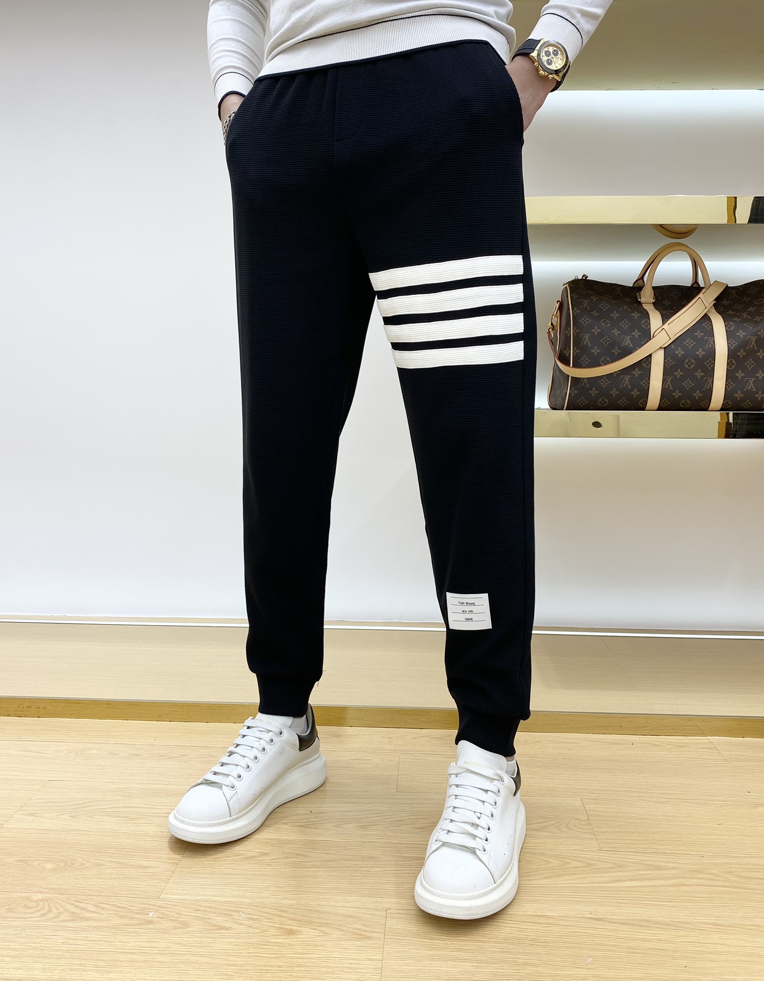 Thom Browne Clothing Pants & Trousers Designer Fashion Replica
 Fall Collection Casual