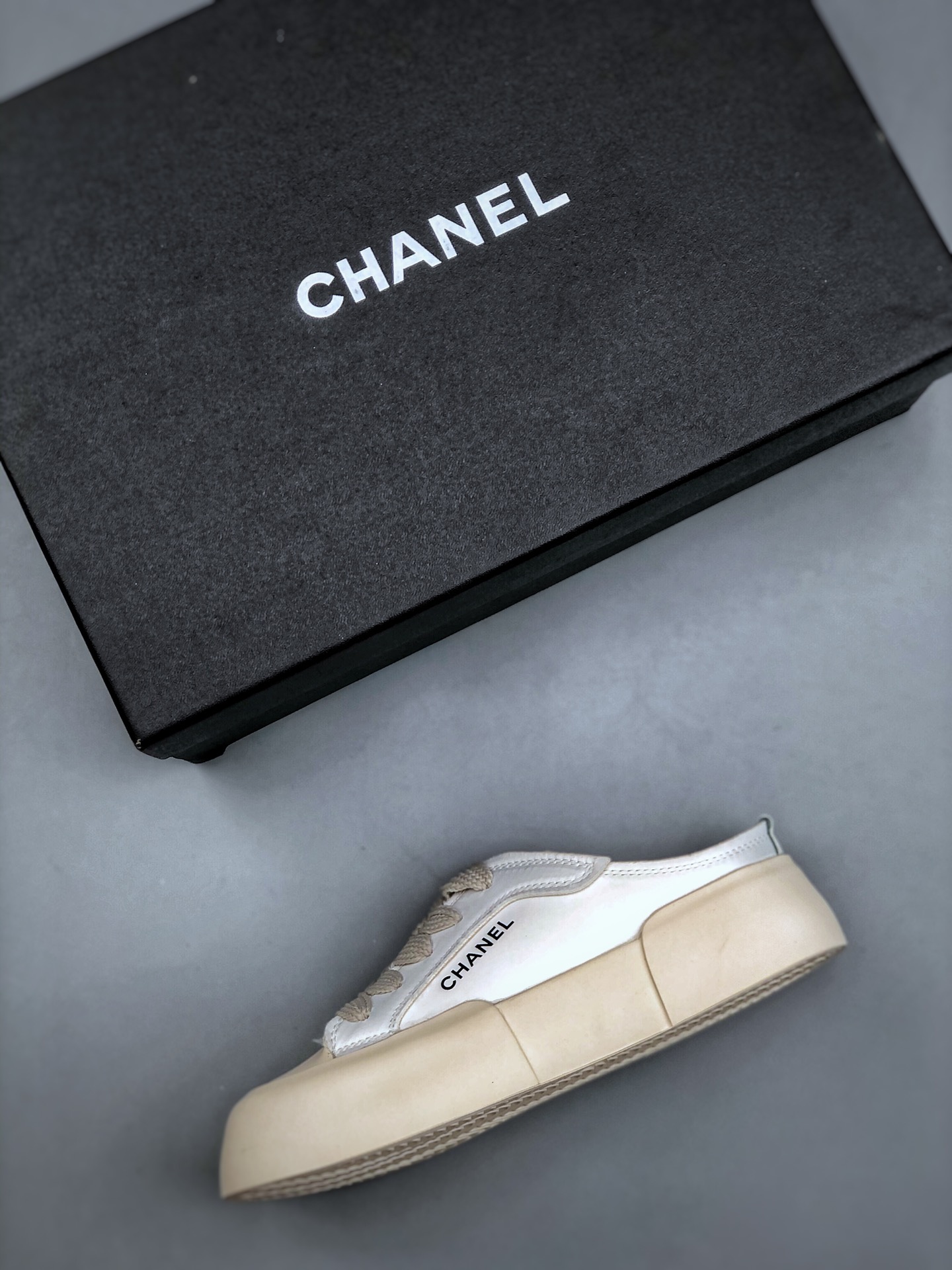 CHANEL Chanel 2023 Spring and Summer Counter New Fashion Sports Casual Shoes