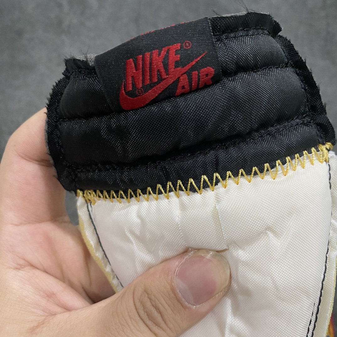 图片[5]-【PK4.0】最新版本  Union x Air Jordan AJ1 Retro High NRG联名四色拼接黑脚趾 BV1300-146 蓝黑红nn全新批次细节版本n市场针车最正确的版本n清洁度超高，所有细节经得起推敲 相当不错，外贸首选版本 高价零售推荐版本💪🏻 皮料用的n原楦原纸板开发 极致一眼正品既视感 原厂皮料 原厂拉帮工艺 全部采用原厂电脑车 针距 边距完全同步原鞋 原厂特供皮料承诺百分百一致原鞋 鞋面清洁度最高QC检验标准 控制溢胶 飞翼3D高频深度立体 全市场仅此一家  鞋盒、防尘纸  均采购来自原厂Size：40 40.5 41 42 42.5 43 44 44.5 45 46 47.5-莆田鞋批发中心