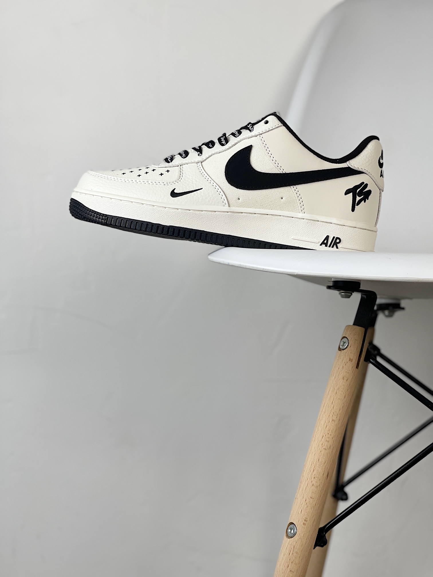 나이키 에어포스 Nike Air Force 28453